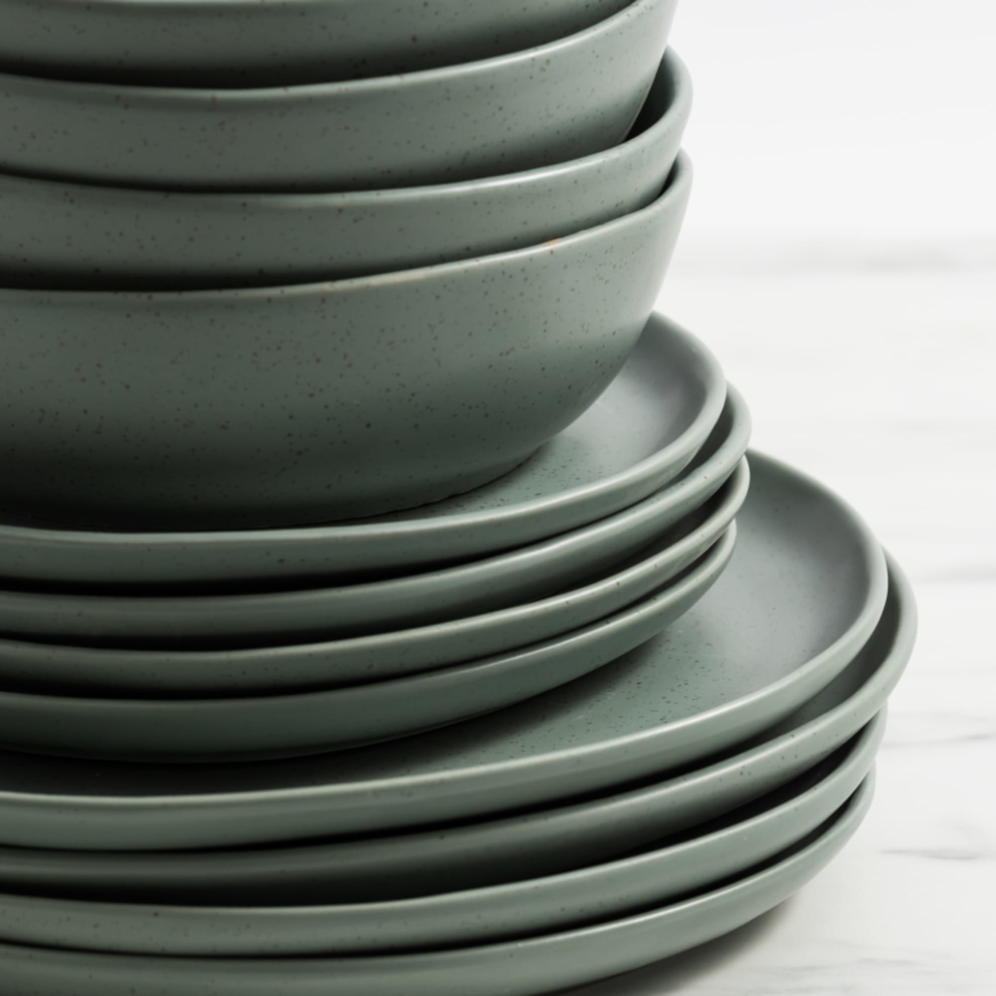 Dinner sets Kitchen Warehouse